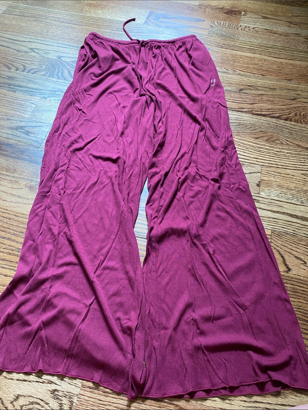 Jaymes Dreamer Split Pant in Wine